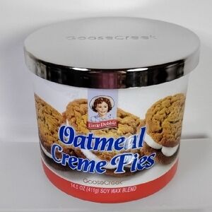 Goose Creek Little Debbie Oatmeal Creme Pies 3 Wick Candle
